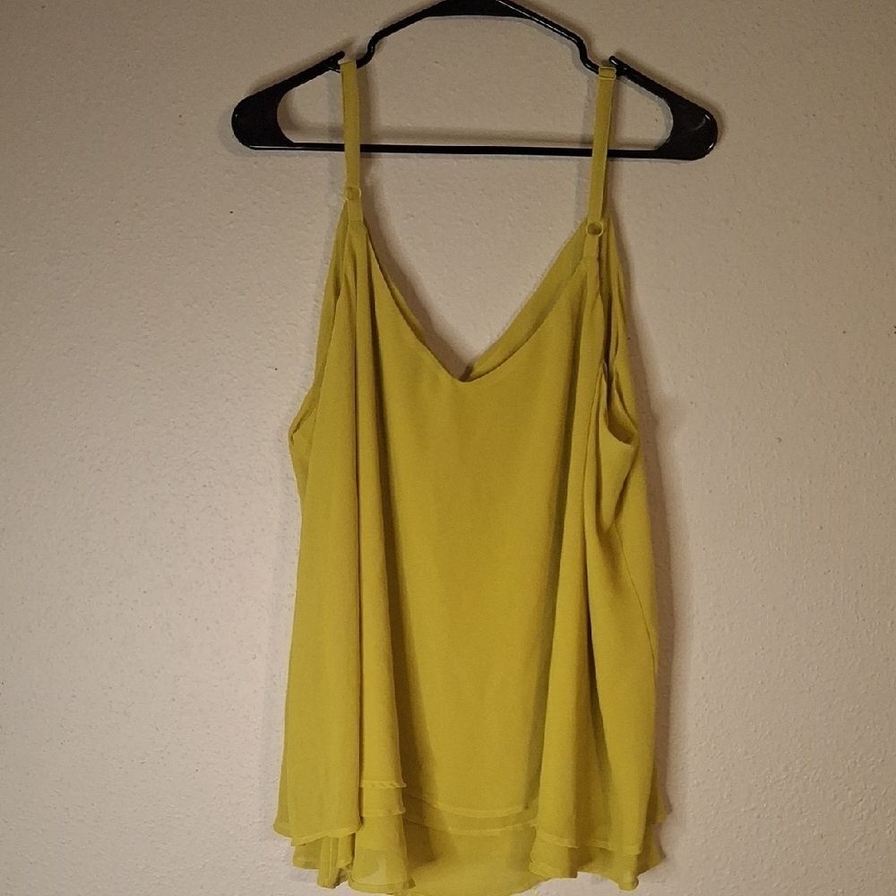 Torrid Lace Trim Women's Top size 3 - Picture 2 of 6